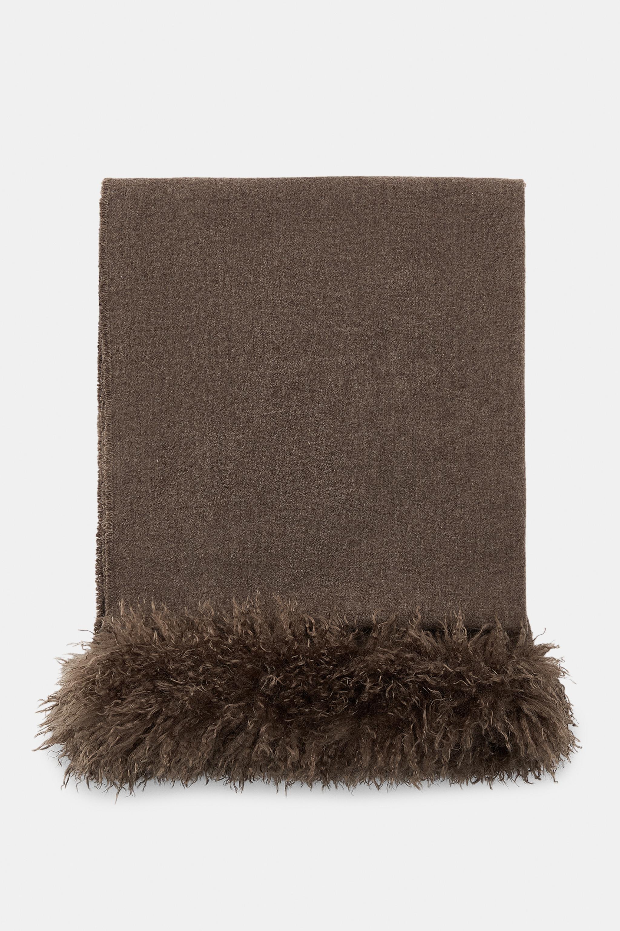 WOOL SCARF WITH FAUX FUR EFFECT